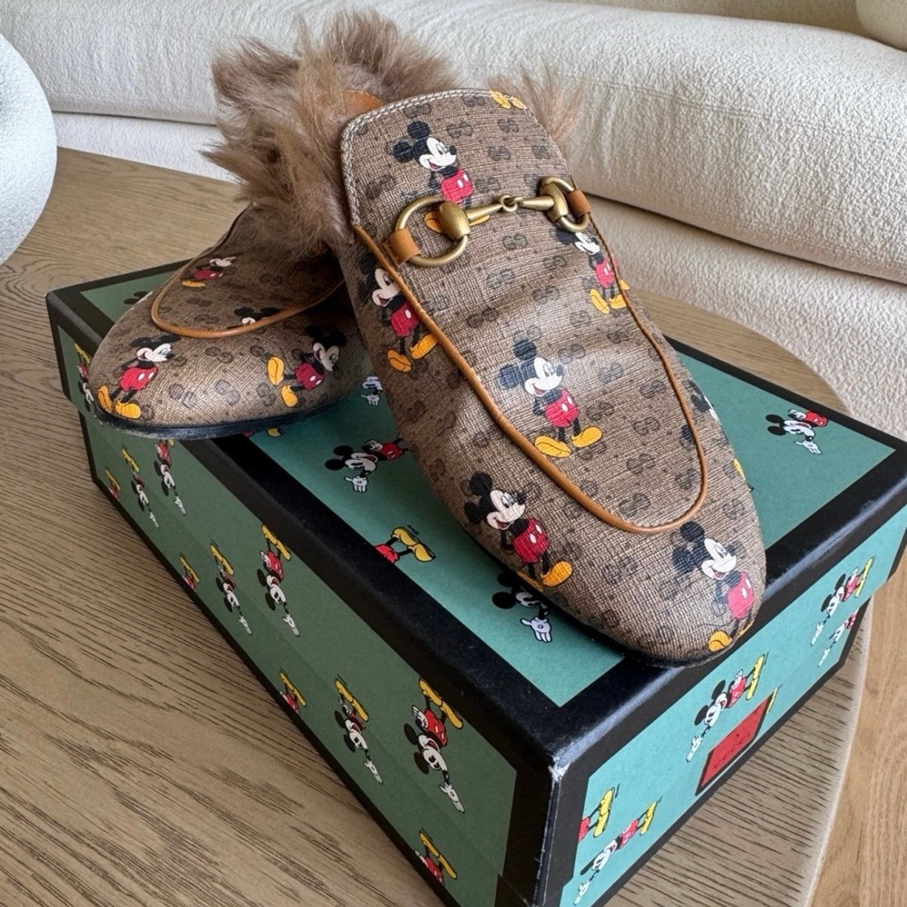 Authentic Gucci Limited Edition Mini GG Plus Mickie Mouse Fluff Sandals 8